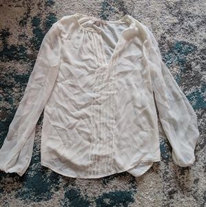 White Banana Republic Long Sleeve Blouse